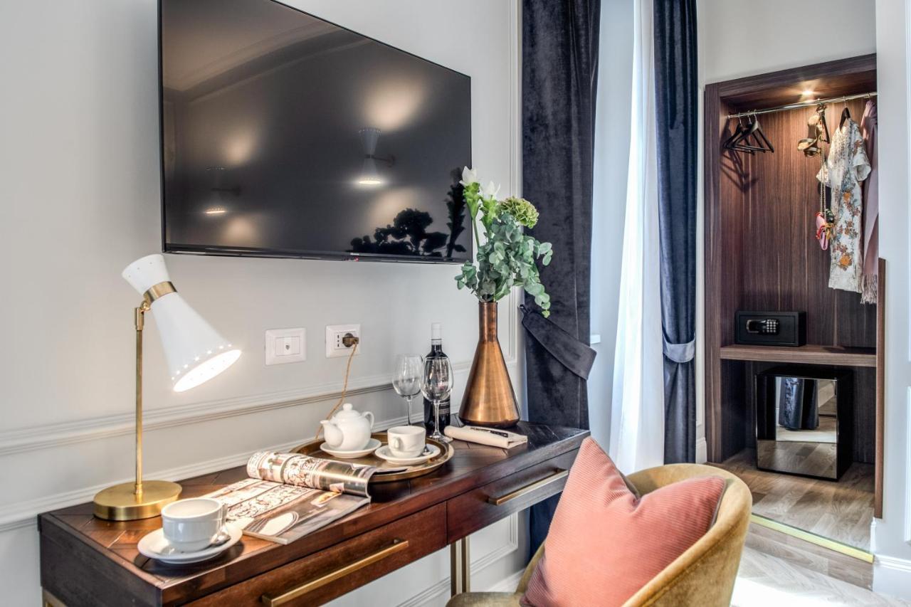 Tree Charme Augusto Luxury Suites Рим Екстериор снимка
