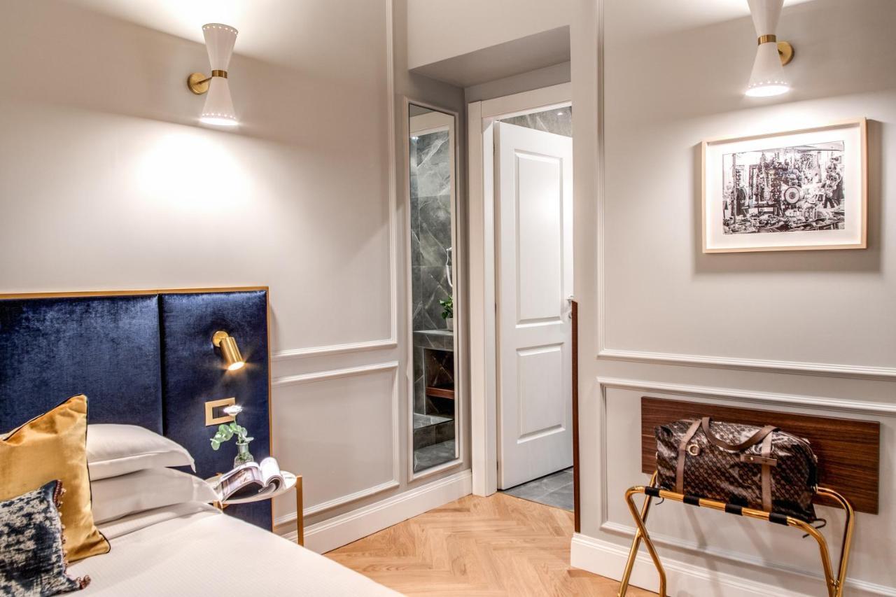 Tree Charme Augusto Luxury Suites Рим Екстериор снимка