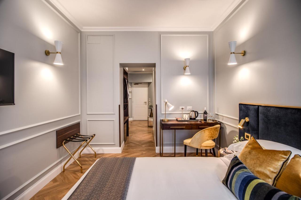 Tree Charme Augusto Luxury Suites Рим Екстериор снимка