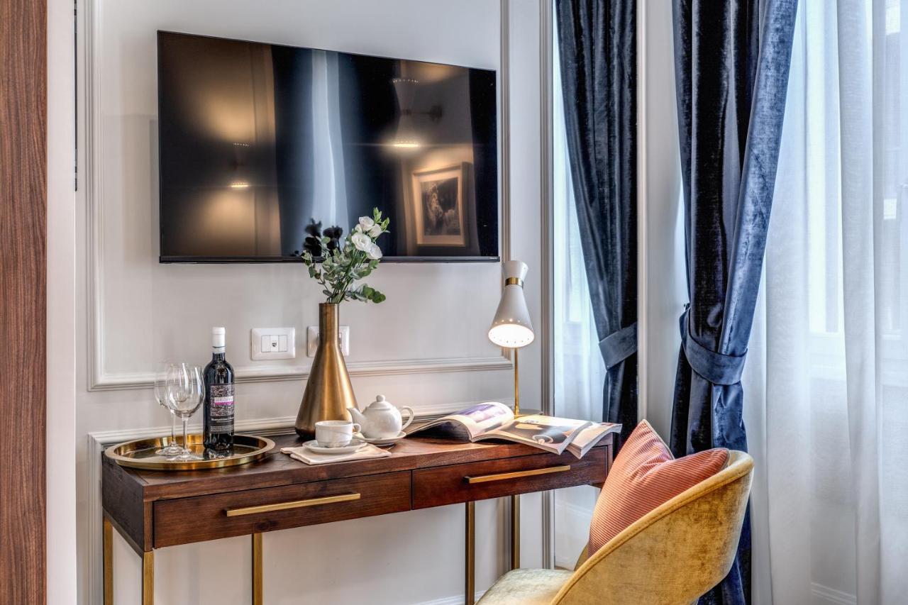 Tree Charme Augusto Luxury Suites Рим Екстериор снимка
